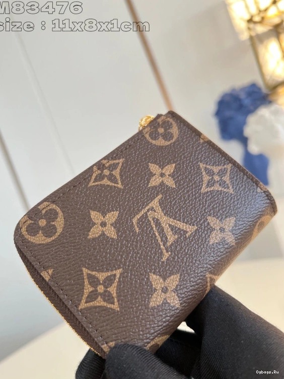 Louis Vuitton Wallet-11*8.5*1.5CM Noa Compact 0510